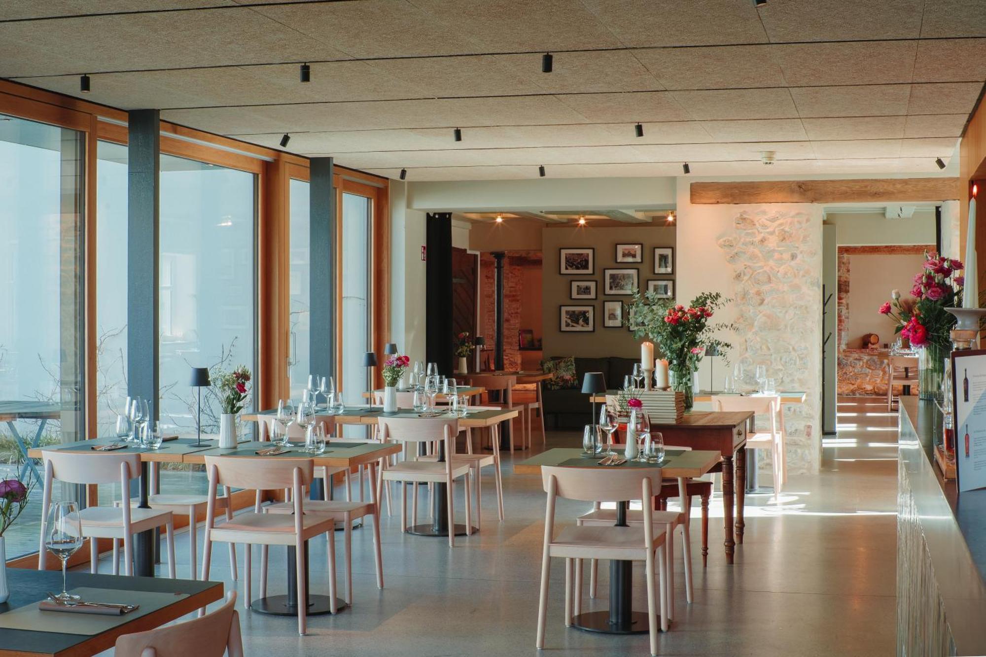 Sternen Bohlingen Aparthotel Exteriér fotografie