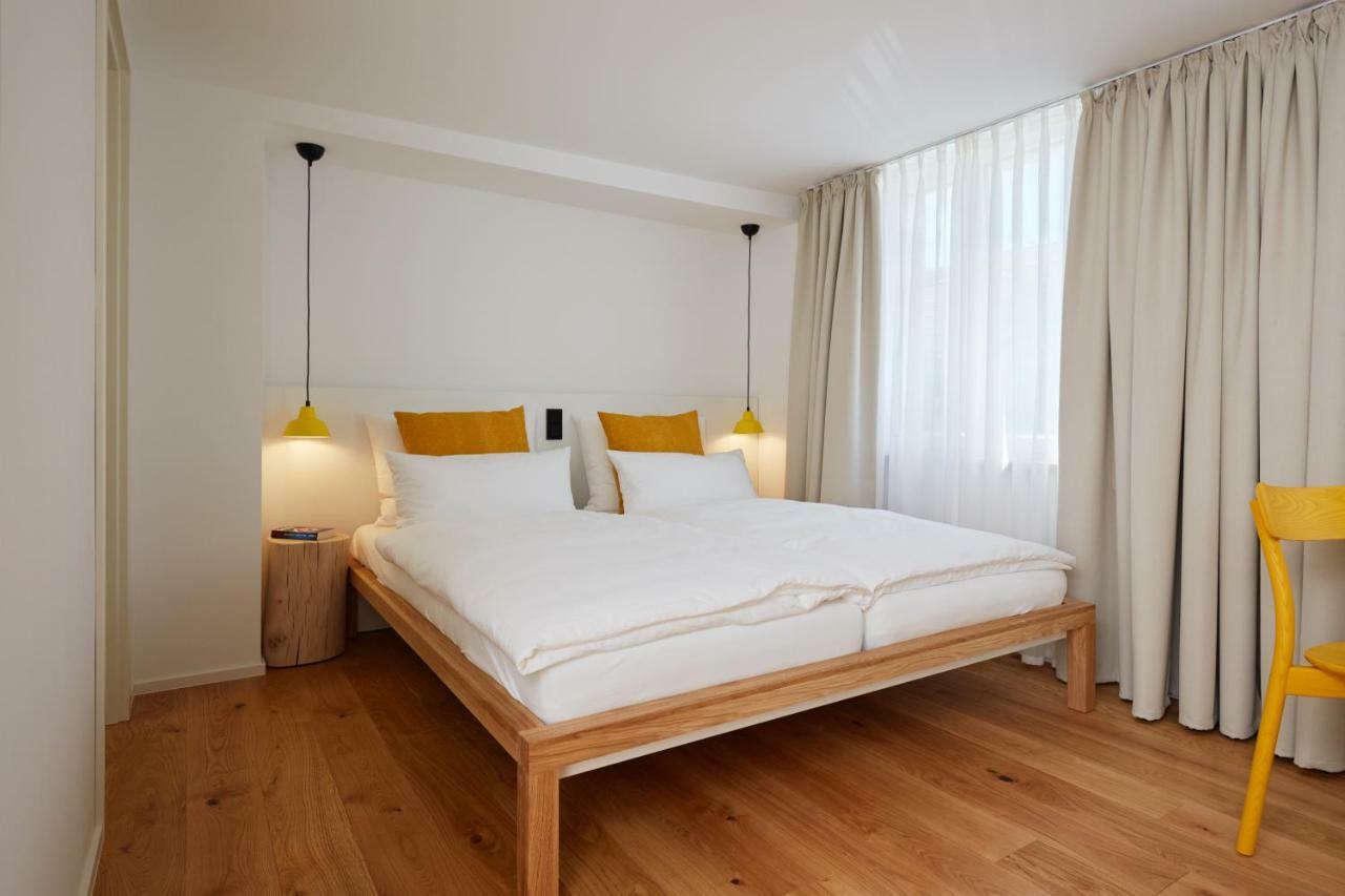Sternen Bohlingen Aparthotel Pokoj fotografie